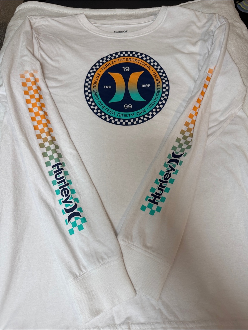 Hurley White Long-Sleeve Tee with Multicolor Checker and Logo